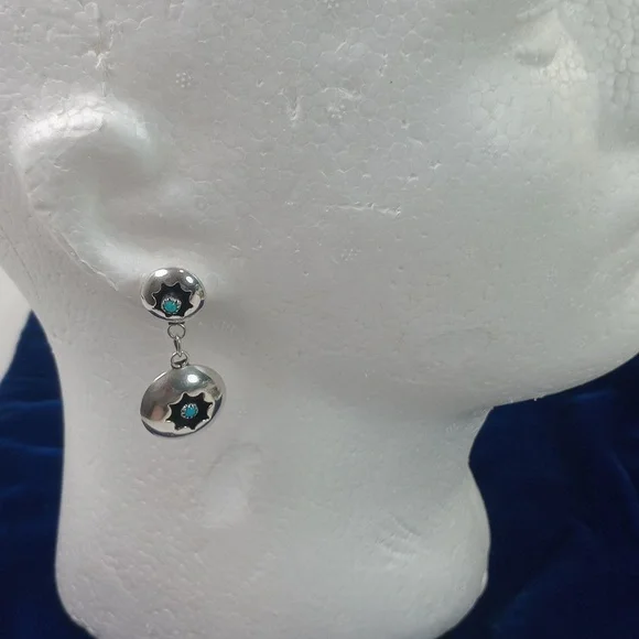 Vintage Navajo Shadowbox Sterling Silver and Turquoise Dangle Earrings - Picture 4 of 12